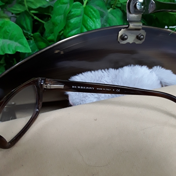 Burberry eyeglasses Genuine frames Made in Italy - Picture 3 of 5